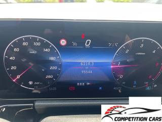 MERCEDES-BENZ GLA 180 usata, con Sedile posteriore sdoppiato