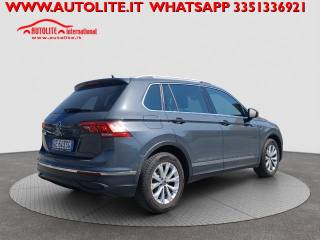 VOLKSWAGEN Tiguan usata, con Autoradio