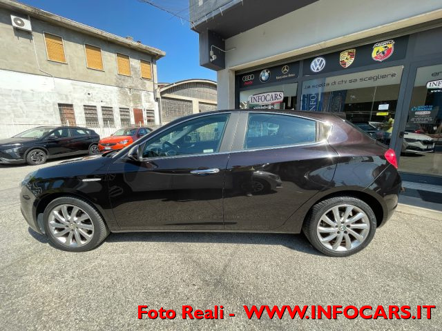 ALFA ROMEO Giulietta usata, con Controllo automatico clima