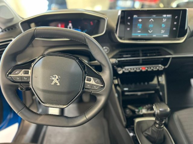 PEUGEOT 208 usata, con Autoradio