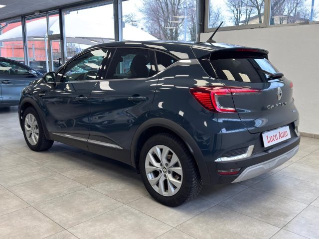 RENAULT Captur usata, con Autoradio
