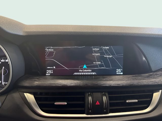 ALFA ROMEO Stelvio usata, con Controllo vocale