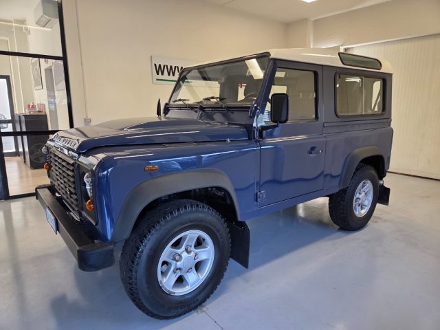 LAND ROVER Defender usata, con Alzacristalli elettrici