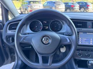 VOLKSWAGEN Golf usata, con Park Distance Control