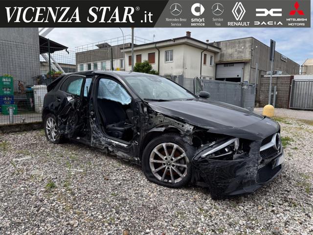 MERCEDES-BENZ A 200 usata, con Climatizzatore