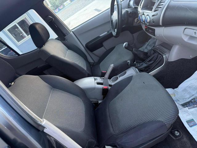 MITSUBISHI L200 usata 27