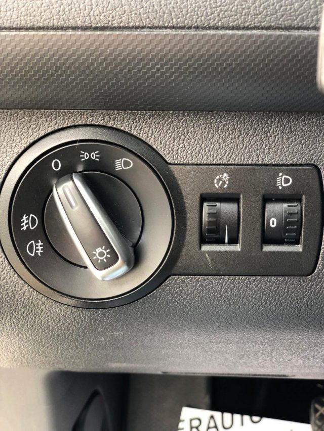 VOLKSWAGEN Caddy usata, con Specchietti laterali elettrici