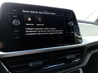 VOLKSWAGEN T-Roc usata, con Vivavoce