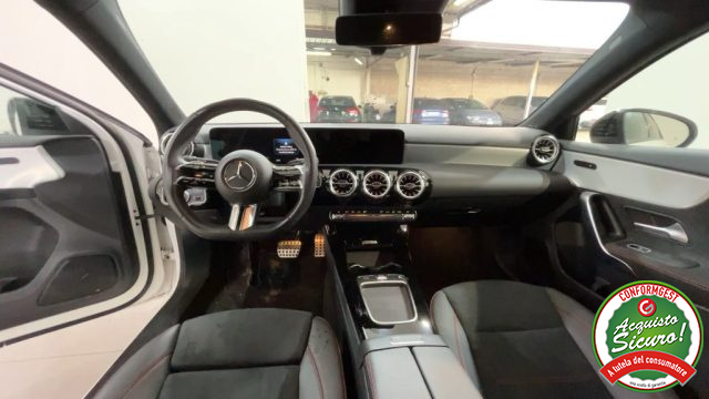 MERCEDES-BENZ A 200 usata, con Controllo automatico clima