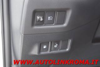 TOYOTA C-HR usata, con USB