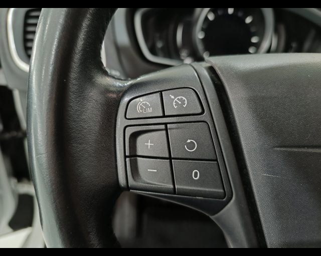 VOLVO V40 usata, con ESP