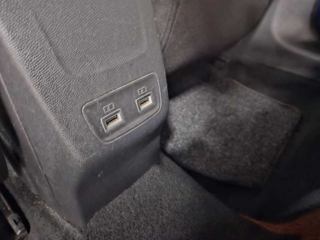 PEUGEOT 208 usata, con Bracciolo