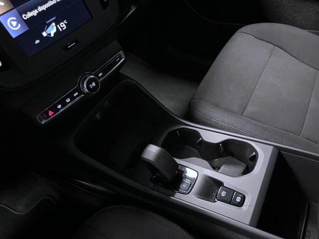 VOLVO XC40 usata, con Controllo automatico clima