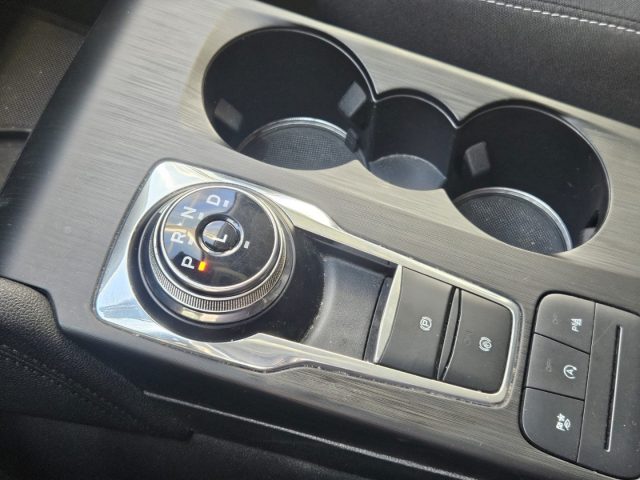 FORD Kuga usata, con Sistema di navigazione
