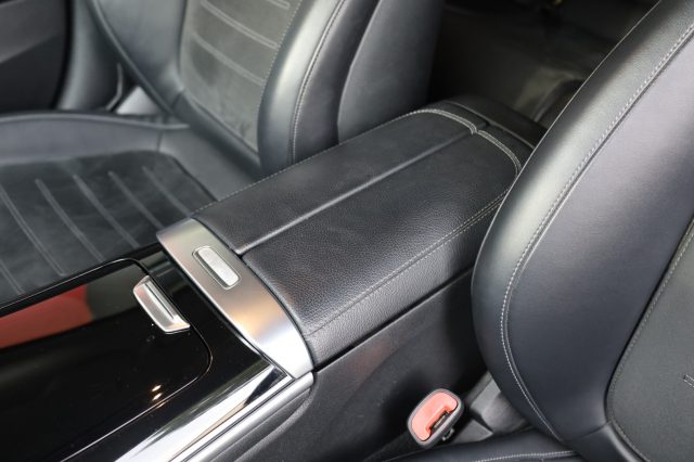 MERCEDES-BENZ C 200 usata 109