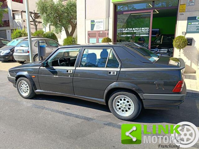 ALFA ROMEO 75 usata, con Autoradio