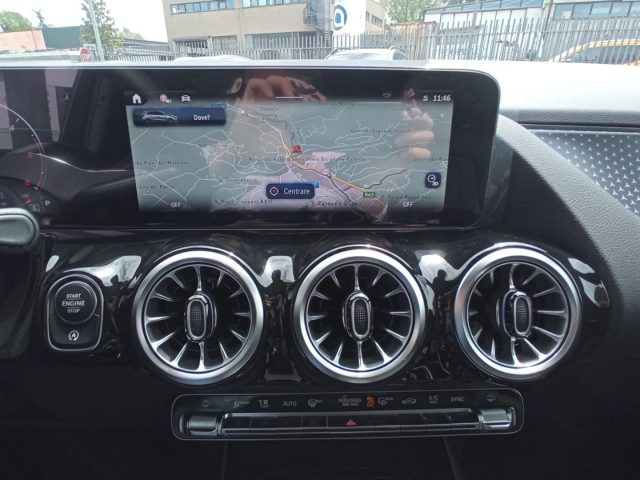 MERCEDES-BENZ B 180 usata, con Interni in pelle