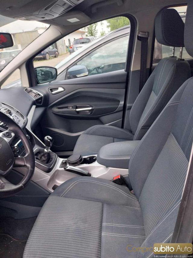 FORD C-Max usata, con Alzacristalli elettrici