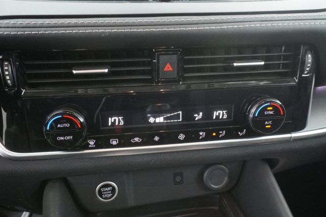 NISSAN Qashqai usata 20