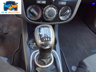 OPEL Corsa usata, con Sedile posteriore sdoppiato