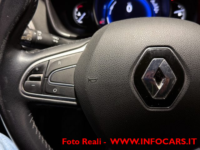 RENAULT Megane usata, con Park Distance Control