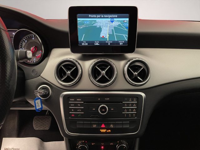 MERCEDES-BENZ GLA 200 usata, con ESP