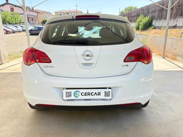 OPEL Astra usata, con Alzacristalli elettrici