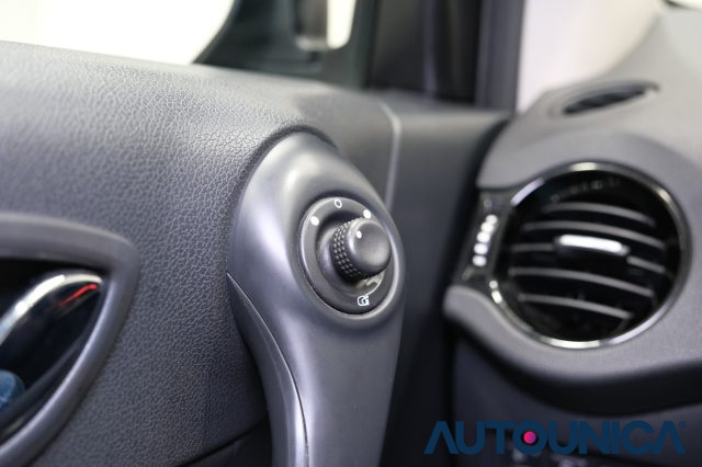 RENAULT Koleos usata, con Freno di stazionamento elettrico