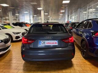 AUDI A1 usata, con Autoradio
