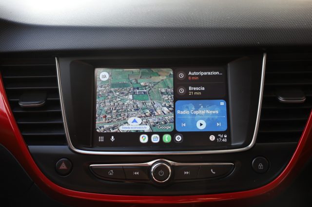 OPEL Crossland usata, con Sistema di parcheggio automatico