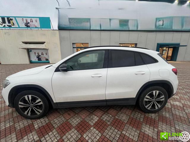 MERCEDES-BENZ GLA 250 usata, con Airbag laterali