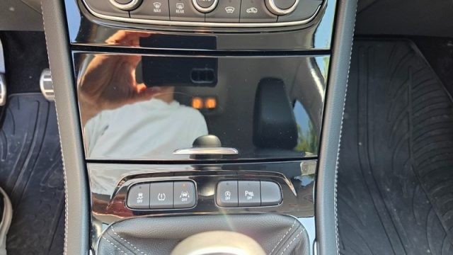 OPEL Grandland X usata, con Luci diurne LED