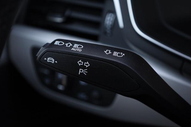 AUDI A4 usata, con Specchietti laterali elettrici