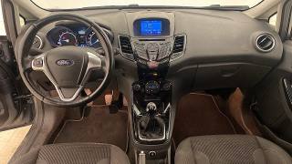 FORD Fiesta usata, con Fari LED