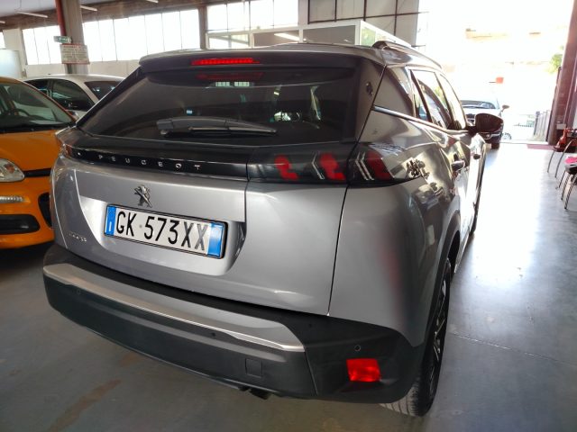 PEUGEOT 2008 usata, con Fari LED