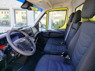 IVECO Daily usata 13