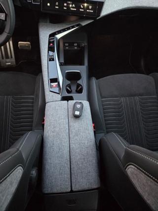 PEUGEOT 3008 usata 20