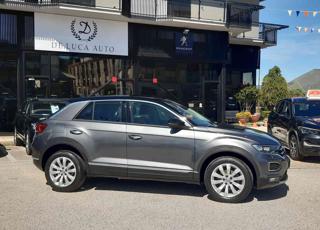 VOLKSWAGEN T-Roc usata, con Autoradio