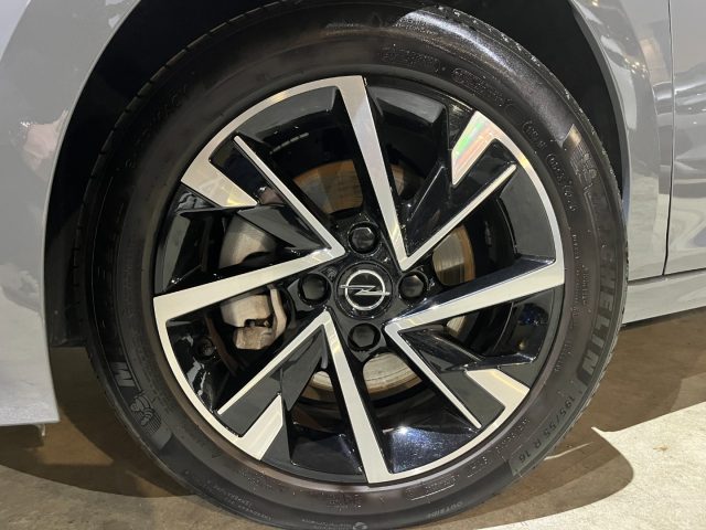 OPEL Corsa usata, con Fari LED