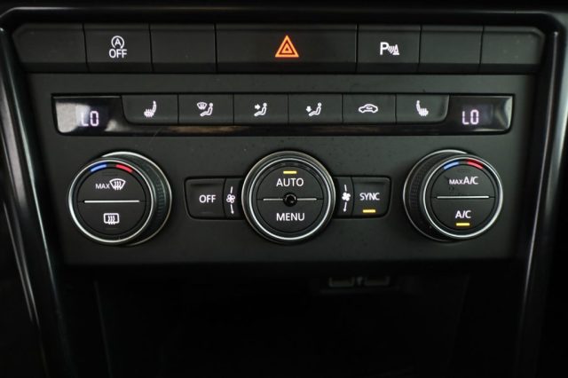 VOLKSWAGEN T-Roc usata 9