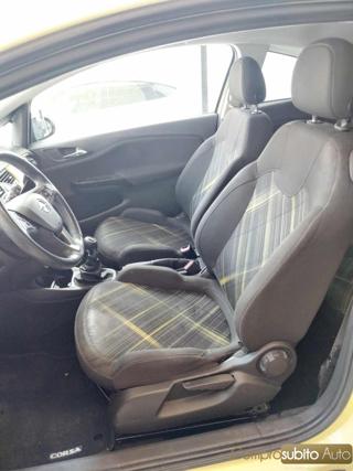 OPEL Corsa usata, con Controllo trazione