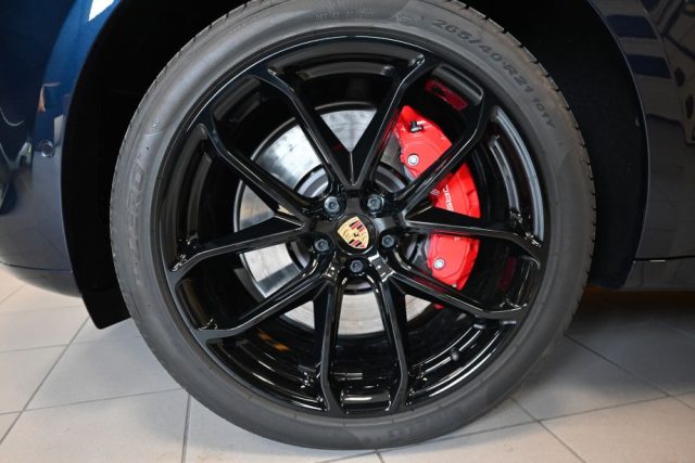 PORSCHE Macan usata 205