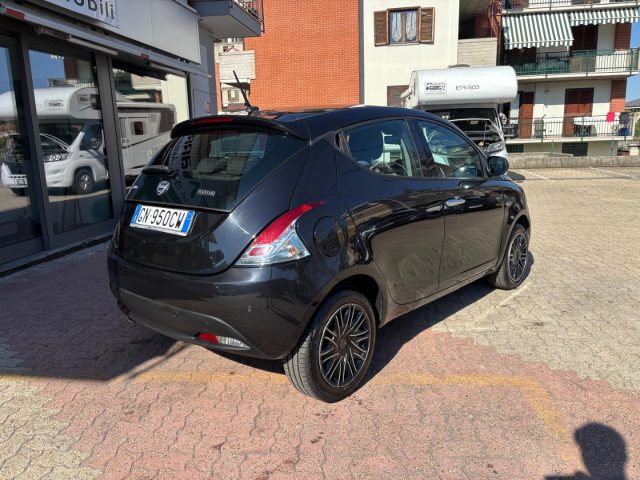 LANCIA Ypsilon usata, con Climatizzatore