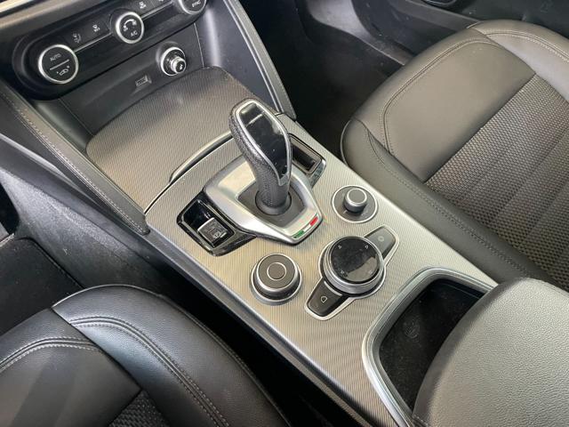 ALFA ROMEO Stelvio usata, con Park Distance Control