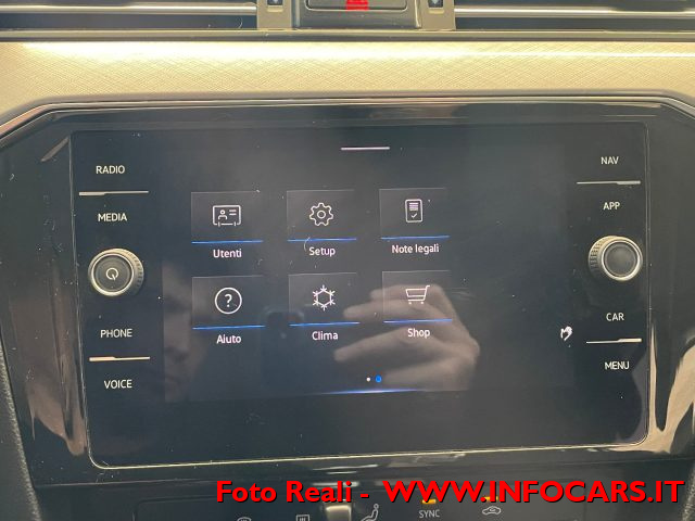 VOLKSWAGEN Passat Variant usata, con Climatizzatore automatico, 2 zone