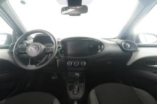 TOYOTA Aygo X usata 10
