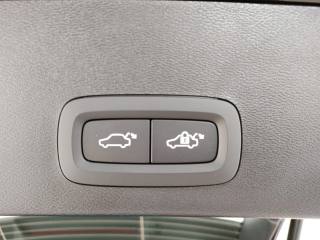 VOLVO XC40 usata, con USB
