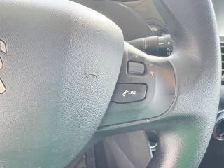 PEUGEOT 208 usata 44
