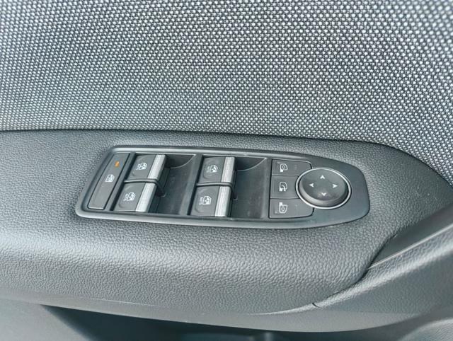 RENAULT Captur usata, con Chiusura centralizzata