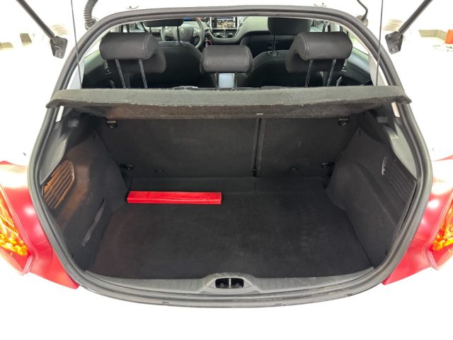 PEUGEOT 208 usata, con Controllo automatico clima